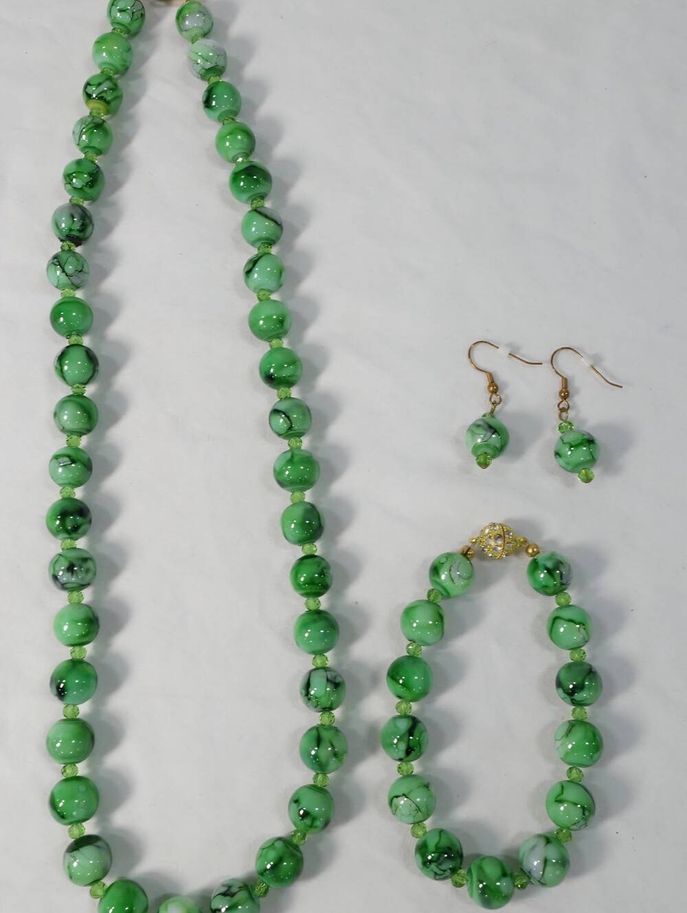 Beautiful Vintage Green Marbled Beaded Demi-Parure Jewelry Set
